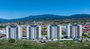 Valley Views - Altamira Condo